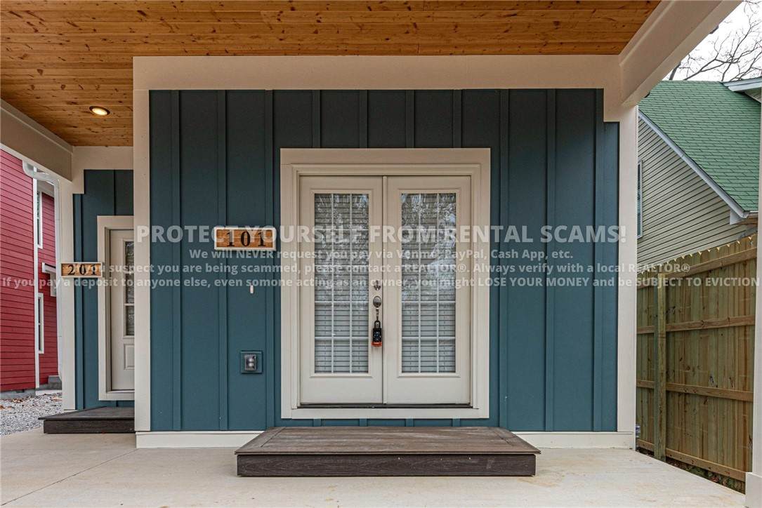 https://bt-photos.global.ssl.fastly.net/arkansas/orig_boomver_1_1341590-2.jpg