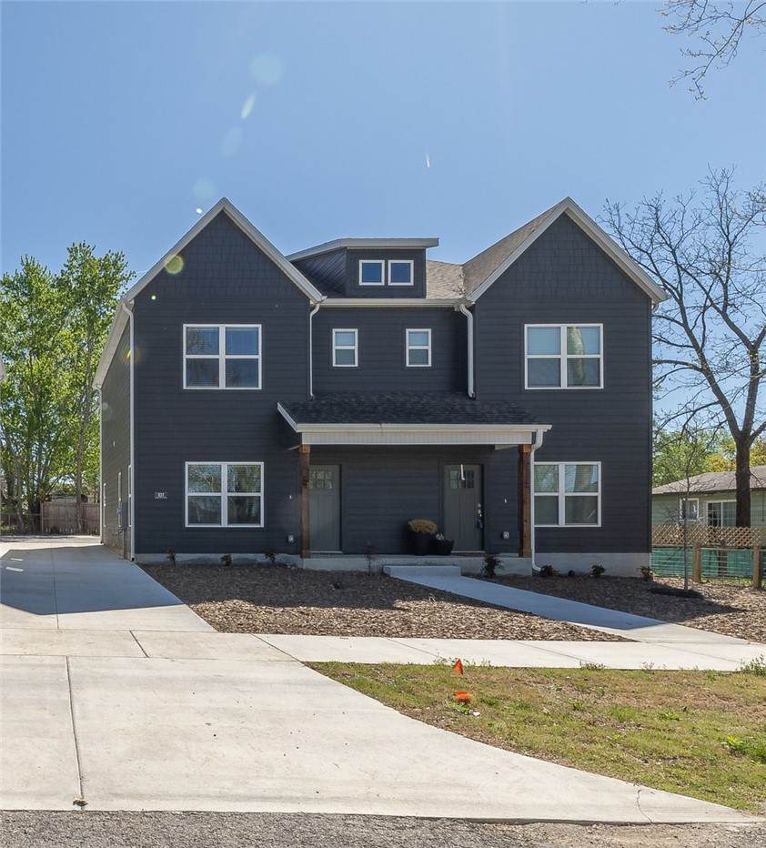 832 Dockery Lane - Photo 1