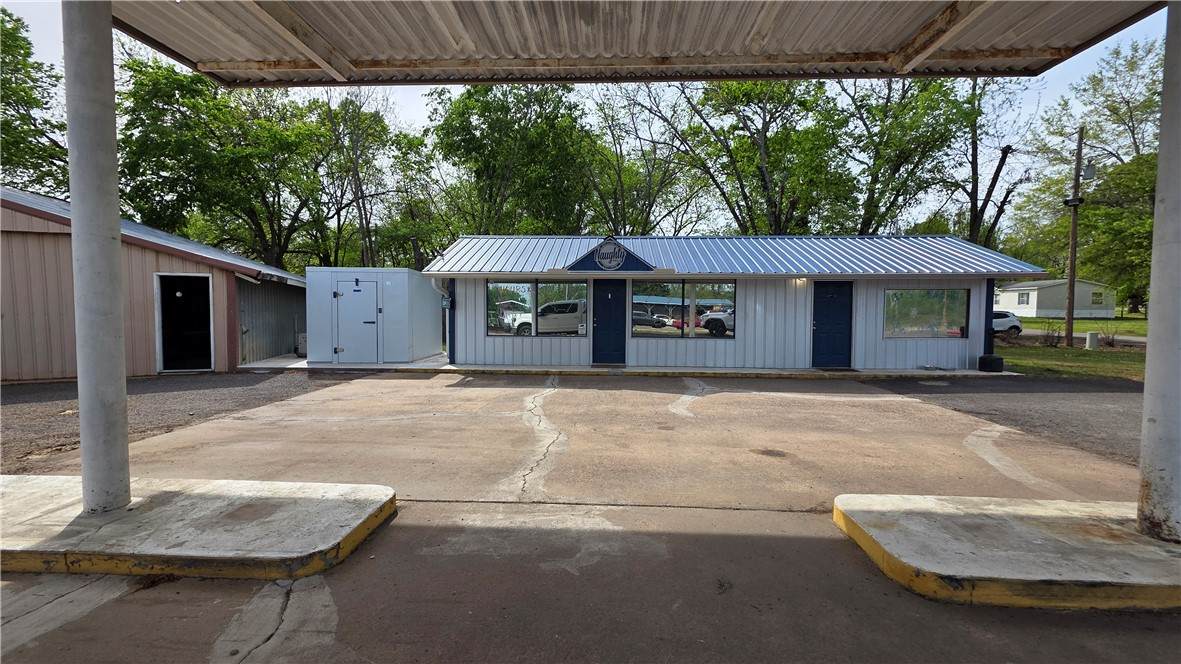 108 Scenic 7 Highway - Photo 1