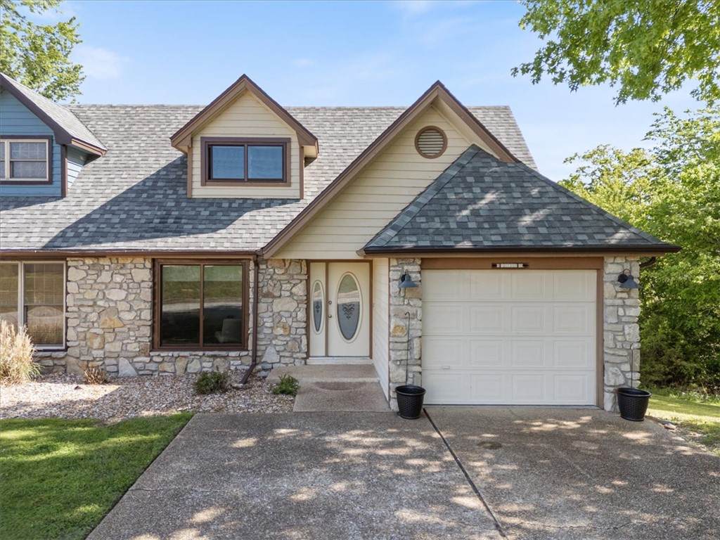 11 Ironwood Drive - Photo 1