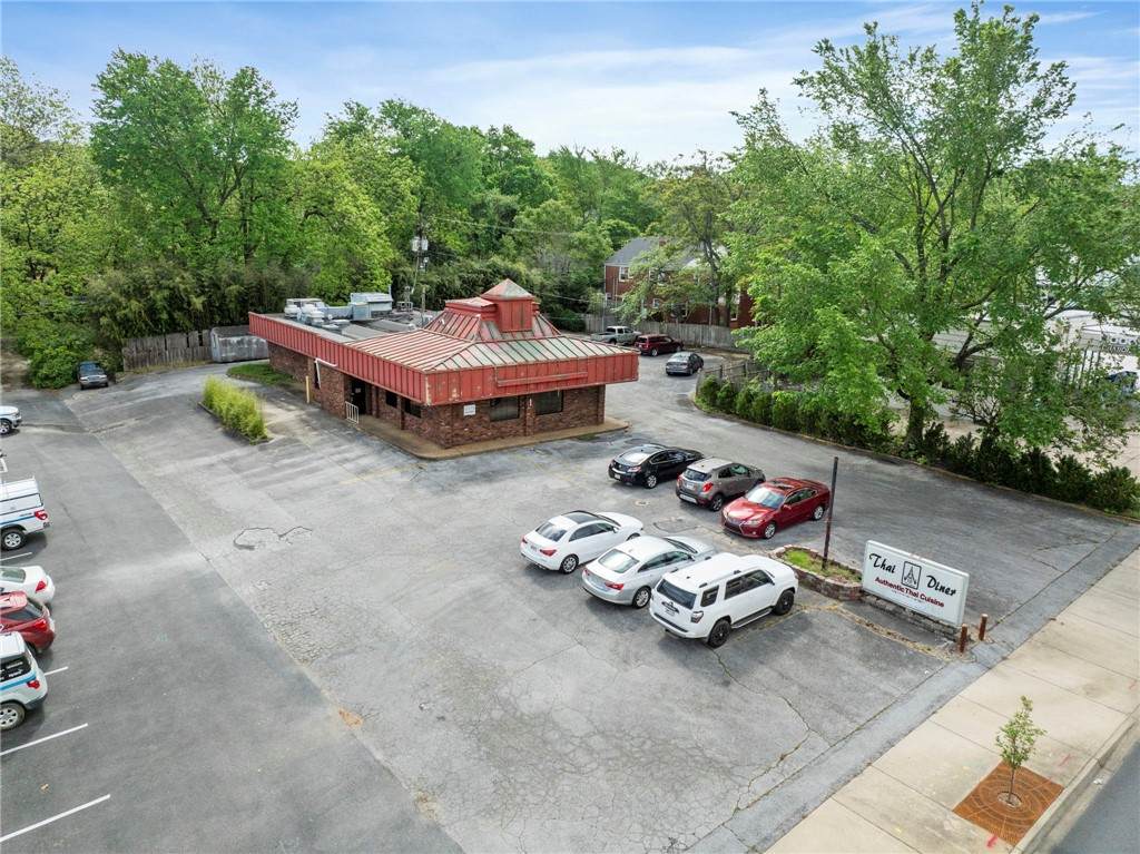 514 College Avenue - Photo 1
