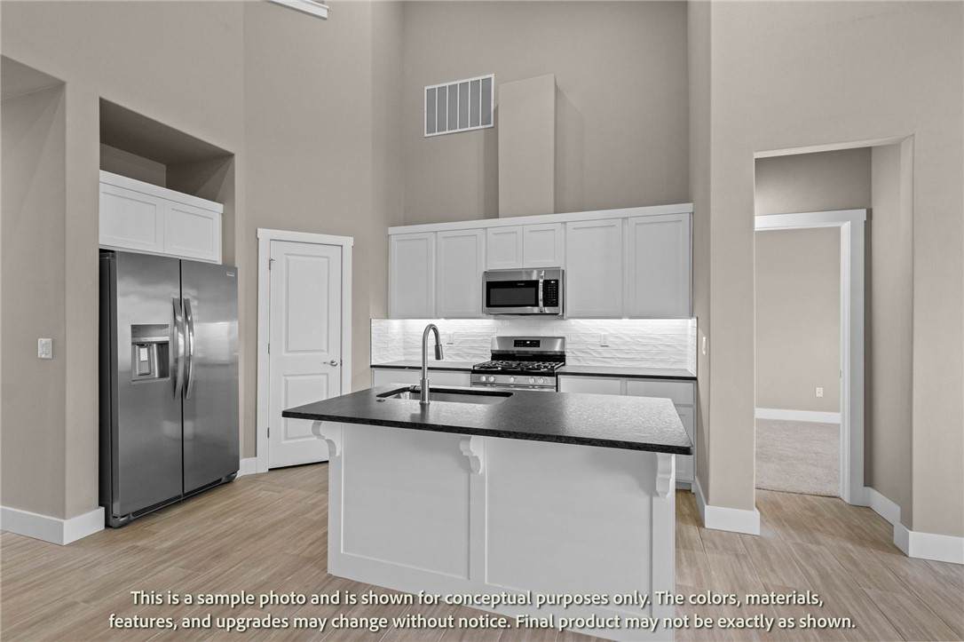 471 Onyx Avenue - Photo 1