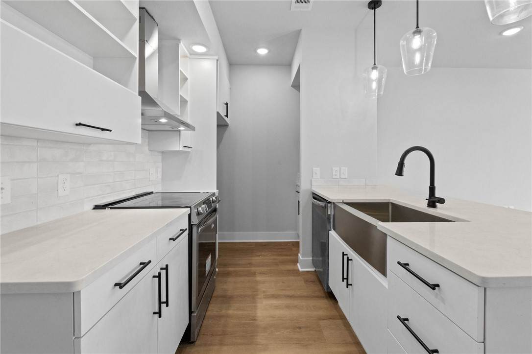 3329 Mp Parkway - Photo 1