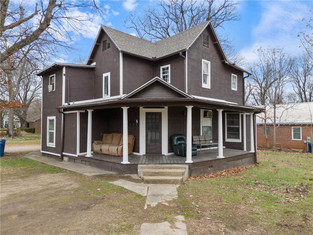 622 Wright Street - Photo 1