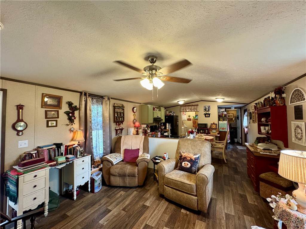 https://bt-photos.global.ssl.fastly.net/arkansas/orig_boomver_1_1348052-2.jpg
