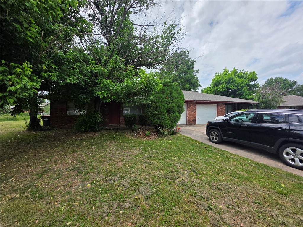 600 Jill Circle - Photo 1