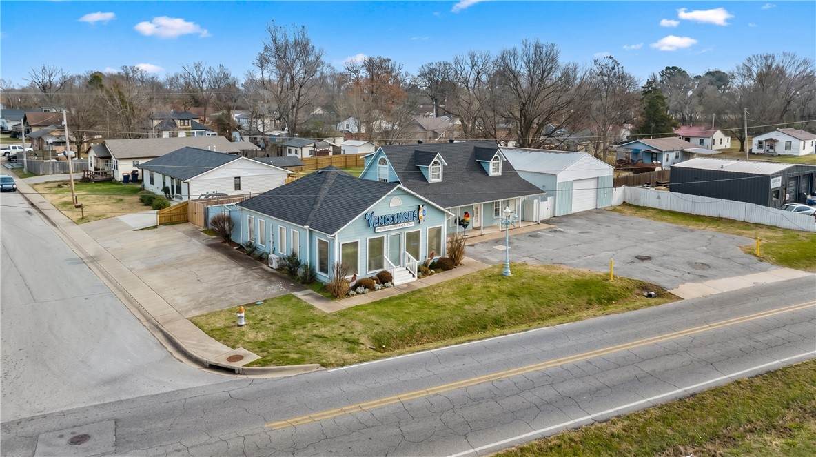801 Turner Street - Photo 1