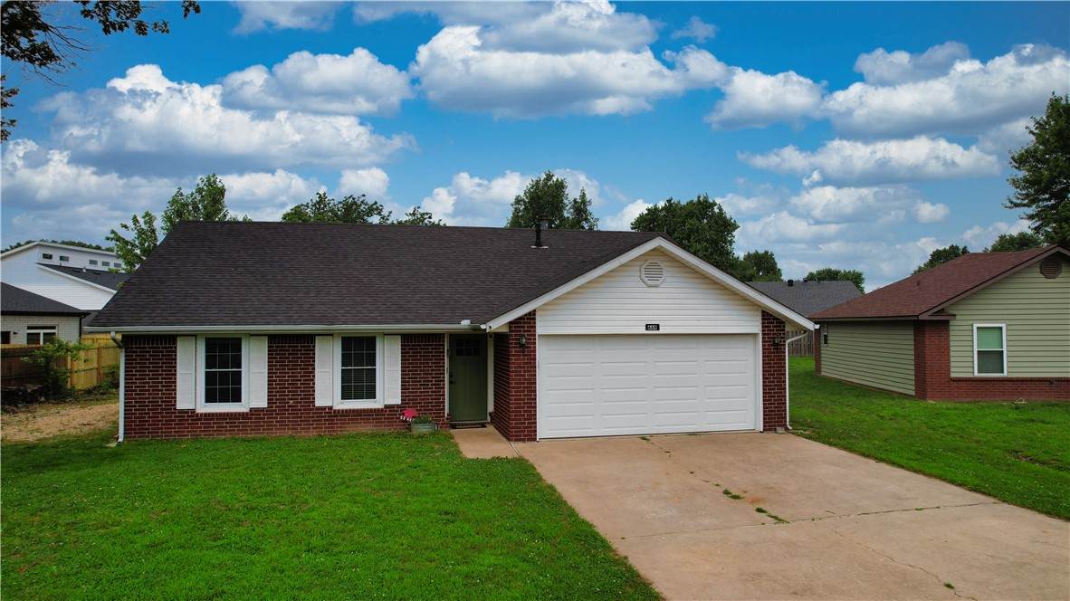 https://bt-photos.global.ssl.fastly.net/arkansas/orig_boomver_1_1348730-2.jpg