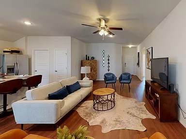 https://bt-photos.global.ssl.fastly.net/arkansas/orig_boomver_1_1348843-2.jpg