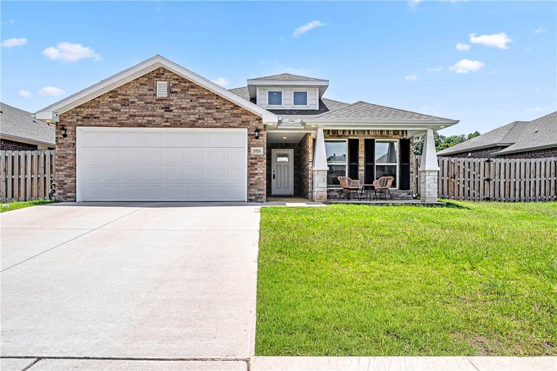 1521 Ari Avenue - Photo 1