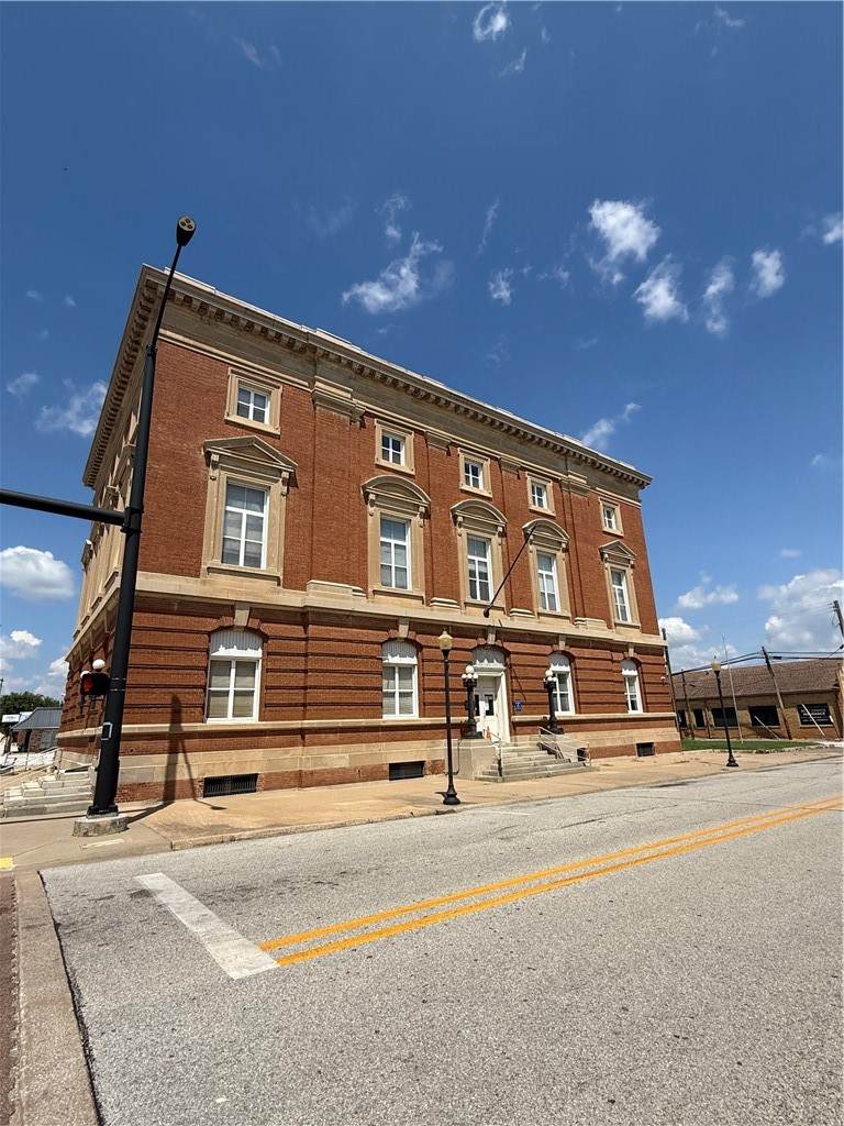 https://bt-photos.global.ssl.fastly.net/arkansas/orig_boomver_1_1349319-2.jpg