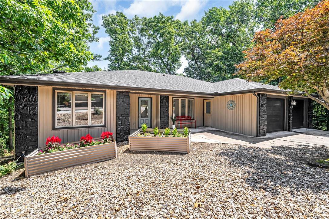8 Brucker Drive - Photo 1