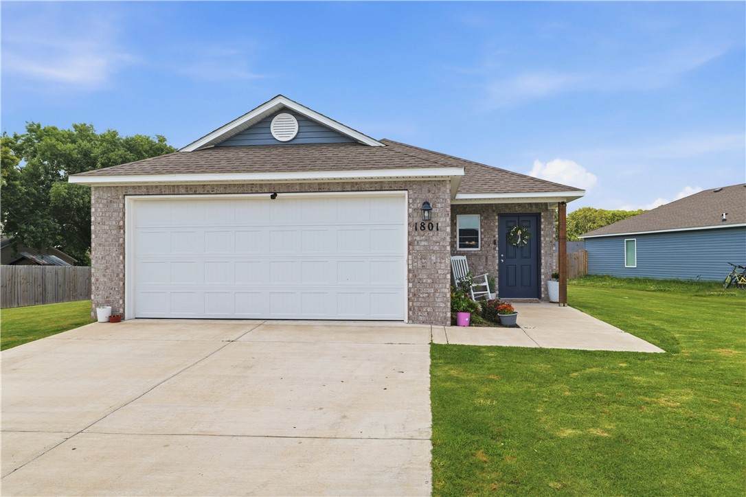 1801 Annette Drive - Photo 1