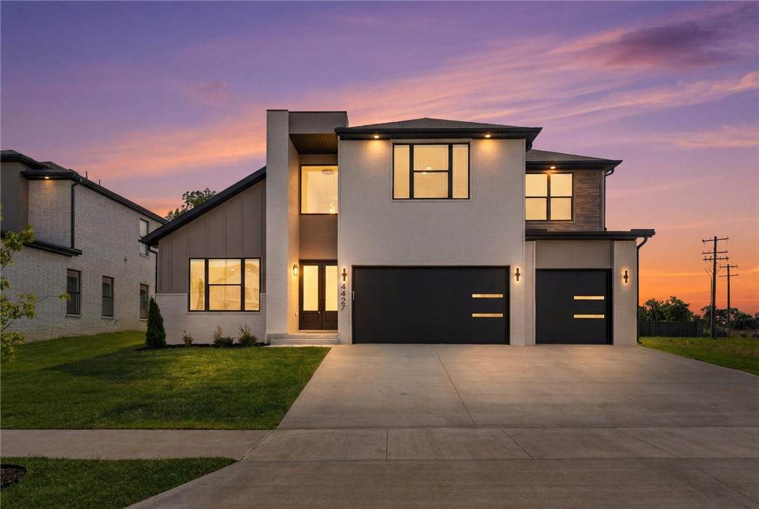 4427 88th Street - Photo 1