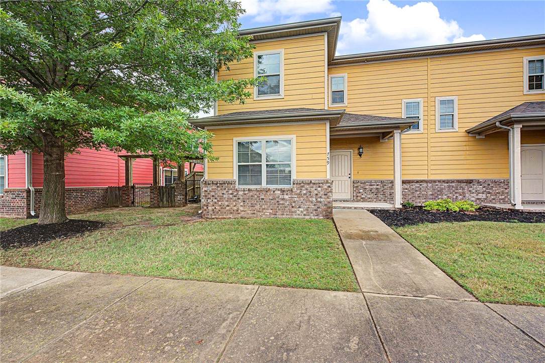 https://bt-photos.global.ssl.fastly.net/arkansas/orig_boomver_1_1349606-2.jpg
