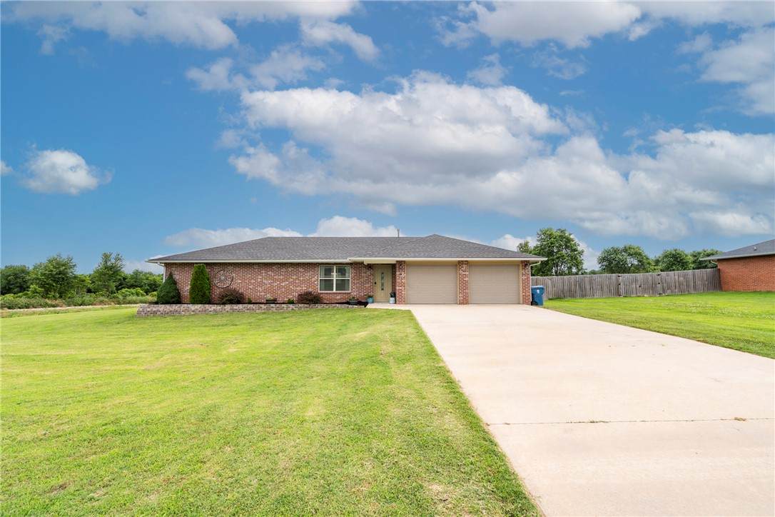 21048 Richard Court - Photo 1