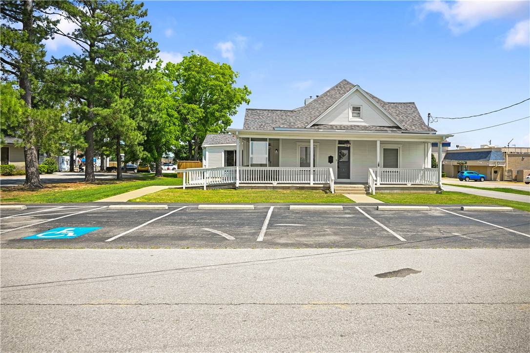 https://bt-photos.global.ssl.fastly.net/arkansas/orig_boomver_1_1349673-2.jpg