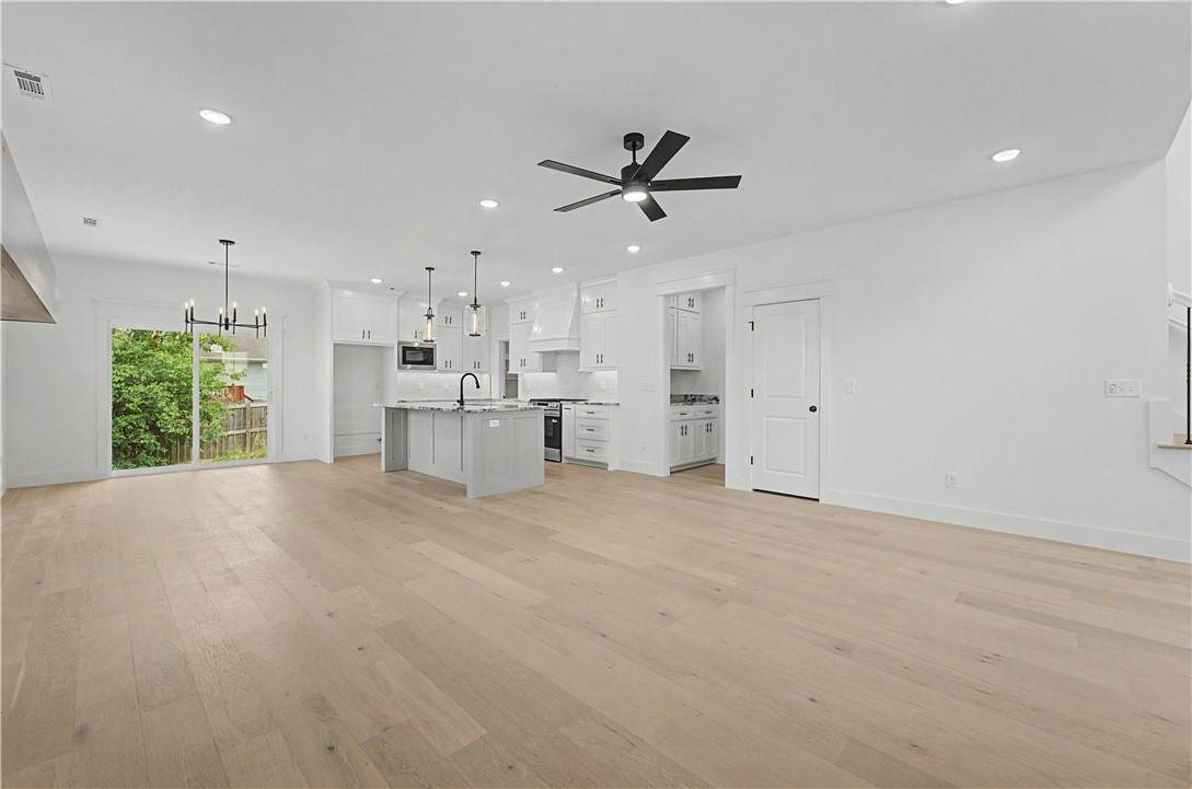 https://bt-photos.global.ssl.fastly.net/arkansas/orig_boomver_1_1349687-2.jpg