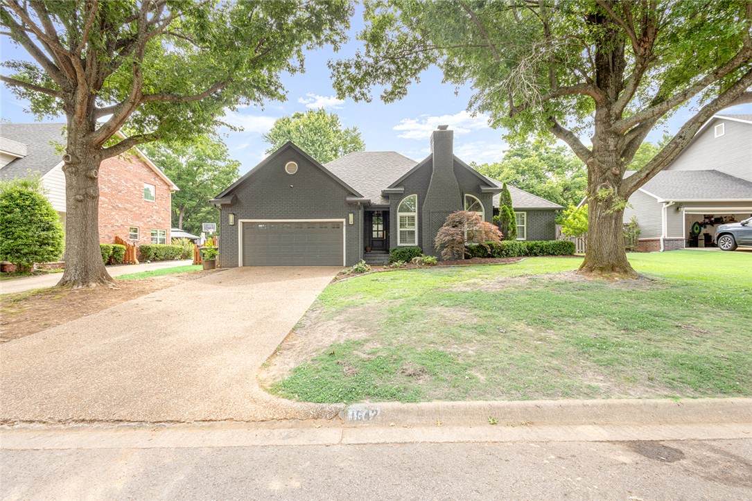 1642 Charlee Avenue - Photo 1