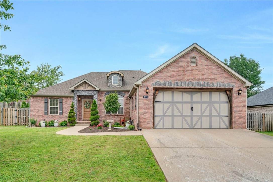 771 Sienna Drive - Photo 1