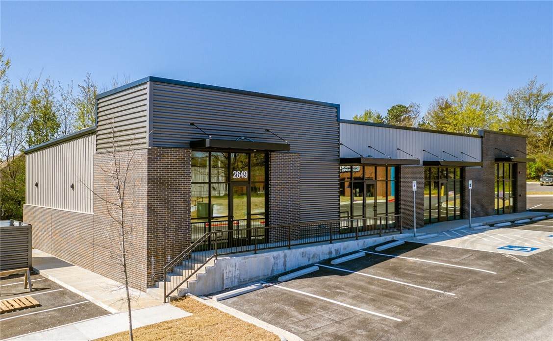 2649 Mission Boulevard - Photo 1