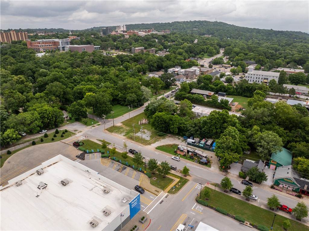 https://bt-photos.global.ssl.fastly.net/arkansas/orig_boomver_1_1353466-2.jpg