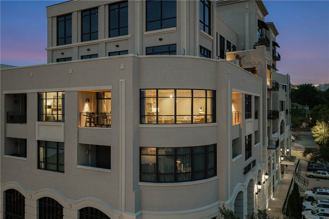 401 Watson Street - Photo 1
