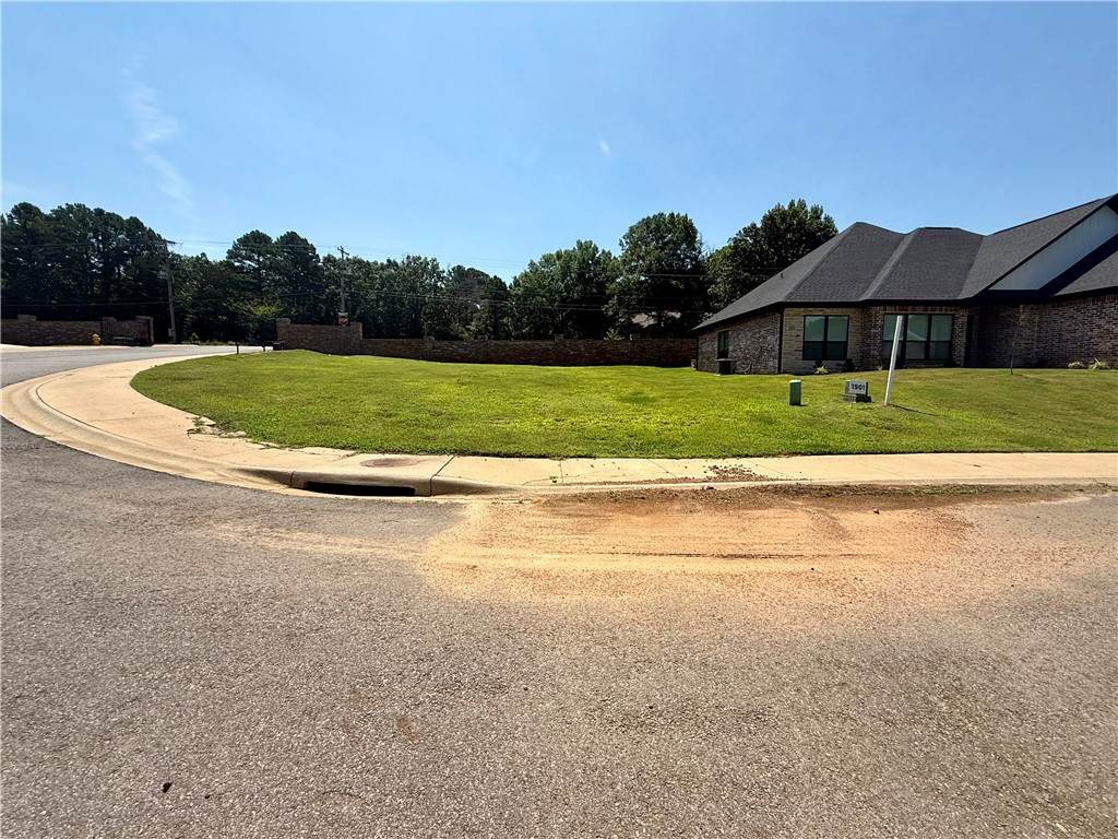 https://bt-photos.global.ssl.fastly.net/arkansas/orig_boomver_1_1355227-2.jpg