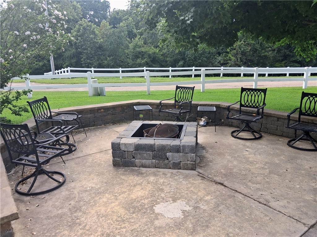 https://bt-photos.global.ssl.fastly.net/arkansas/orig_boomver_1_1355431-2.jpg