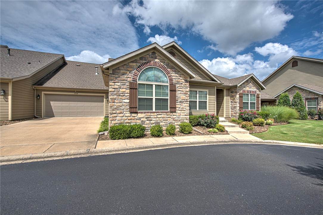 https://bt-photos.global.ssl.fastly.net/arkansas/orig_boomver_1_1355460-2.jpg