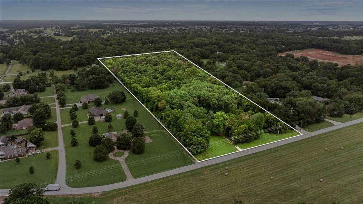 2920 Rainbow Road - Photo 1