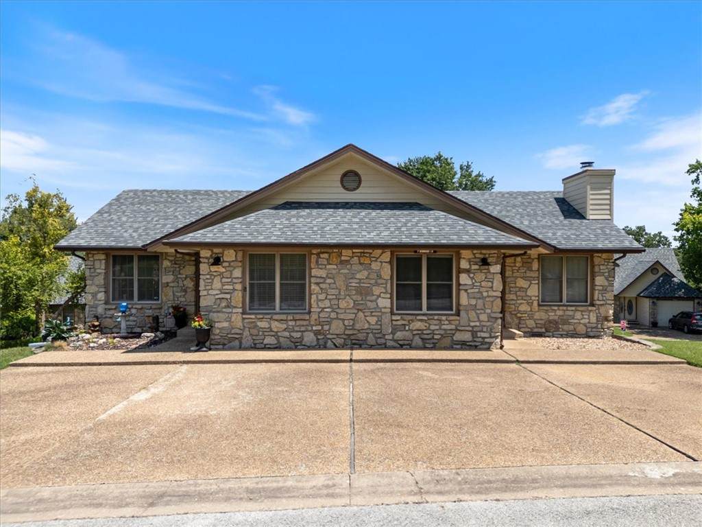 5 Ironwood Lane - Photo 1