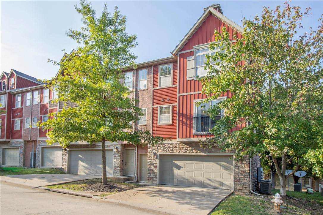 2852 Hillshire Drive - Photo 1