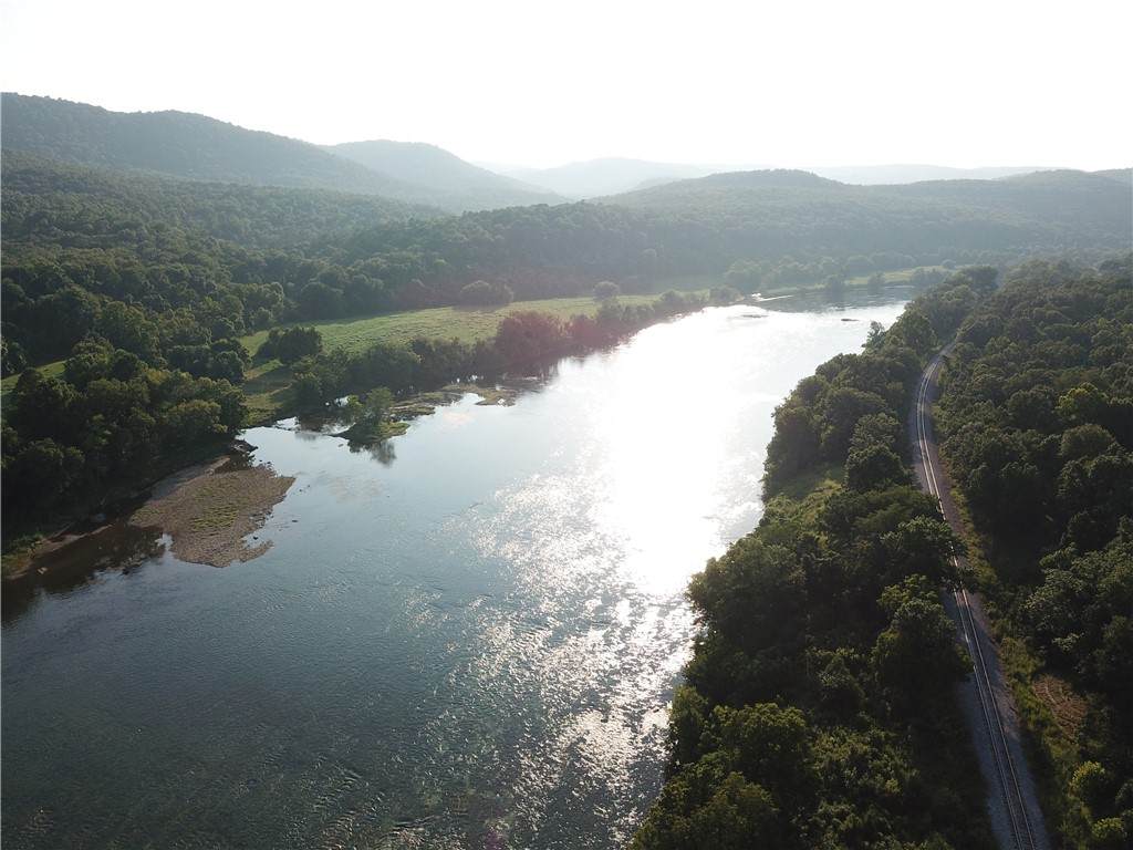https://bt-photos.global.ssl.fastly.net/arkansas/orig_boomver_1_1356422-2.jpg