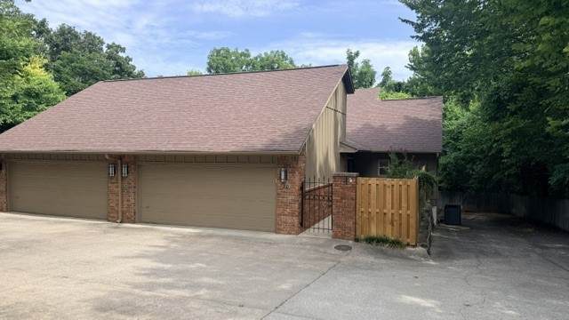 80 Sycamore Street - Photo 1
