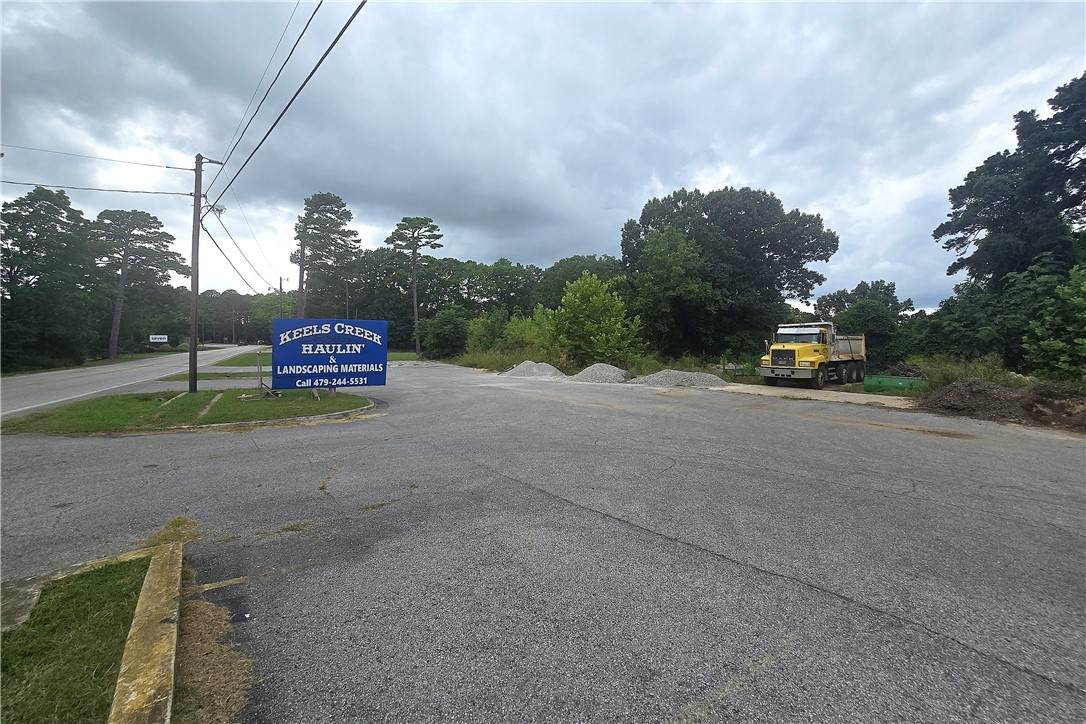 170 Huntsville Road - Photo 1