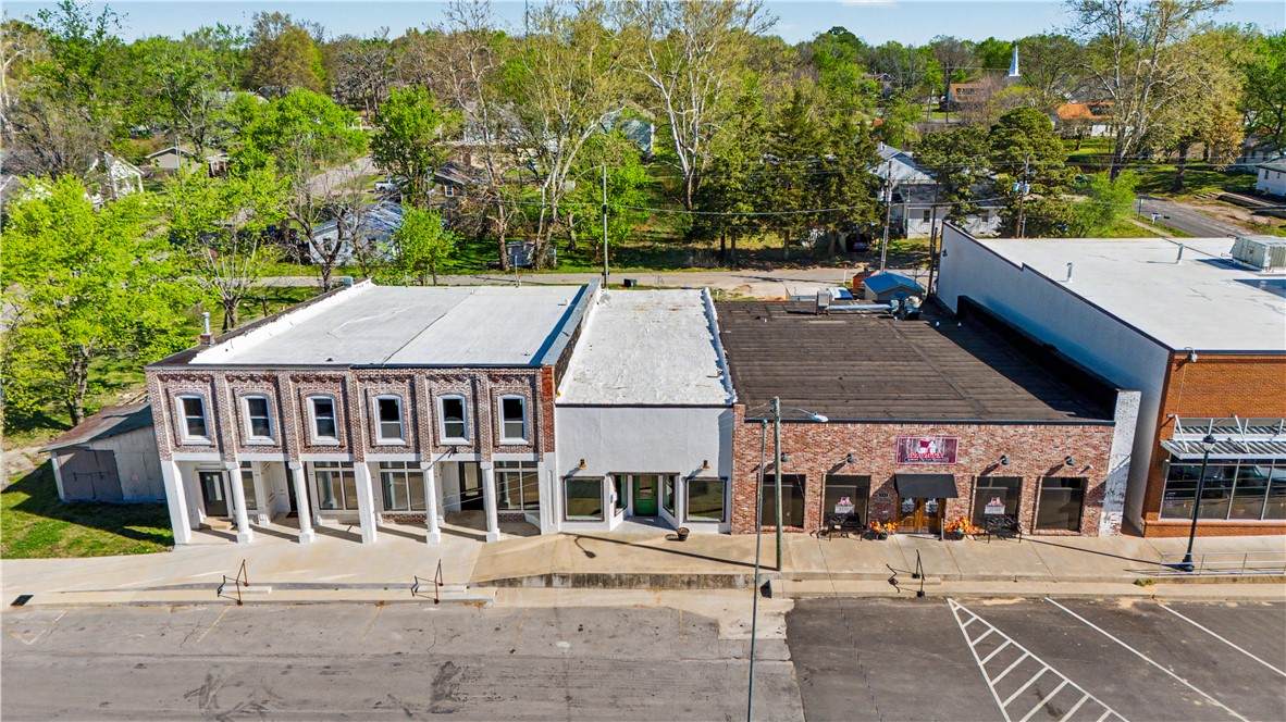 111-119 Bean Street - Photo 1
