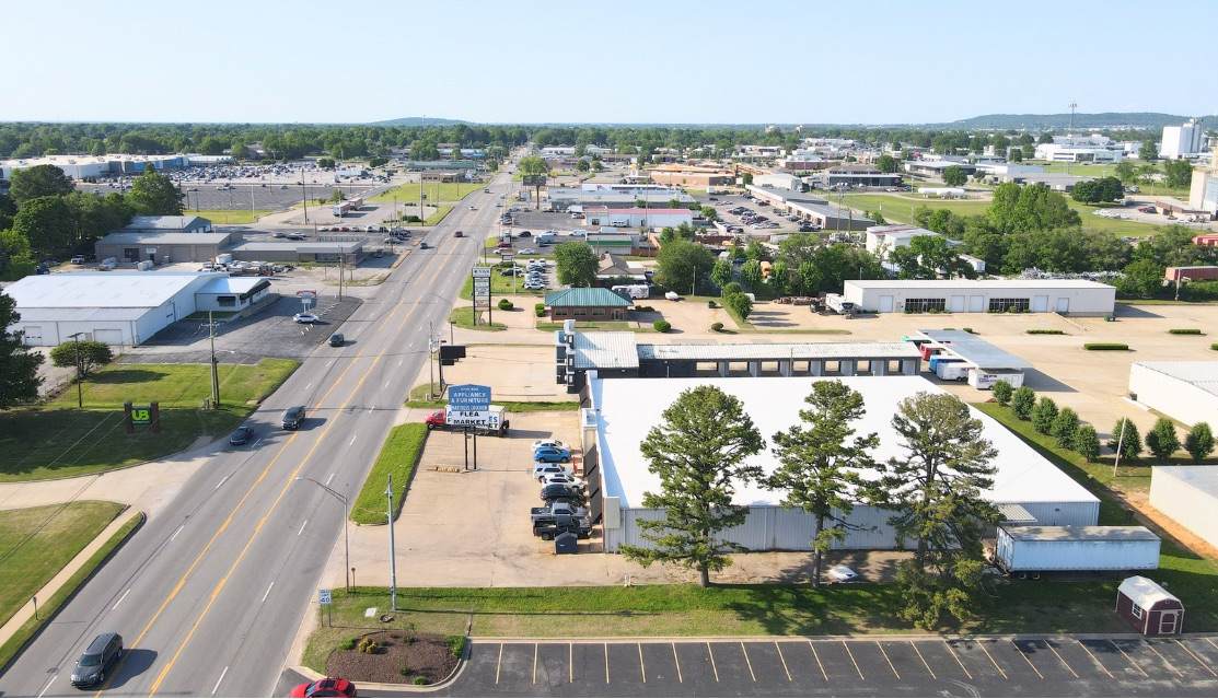 https://bt-photos.global.ssl.fastly.net/arkansas/orig_boomver_1_1360790-2.jpg