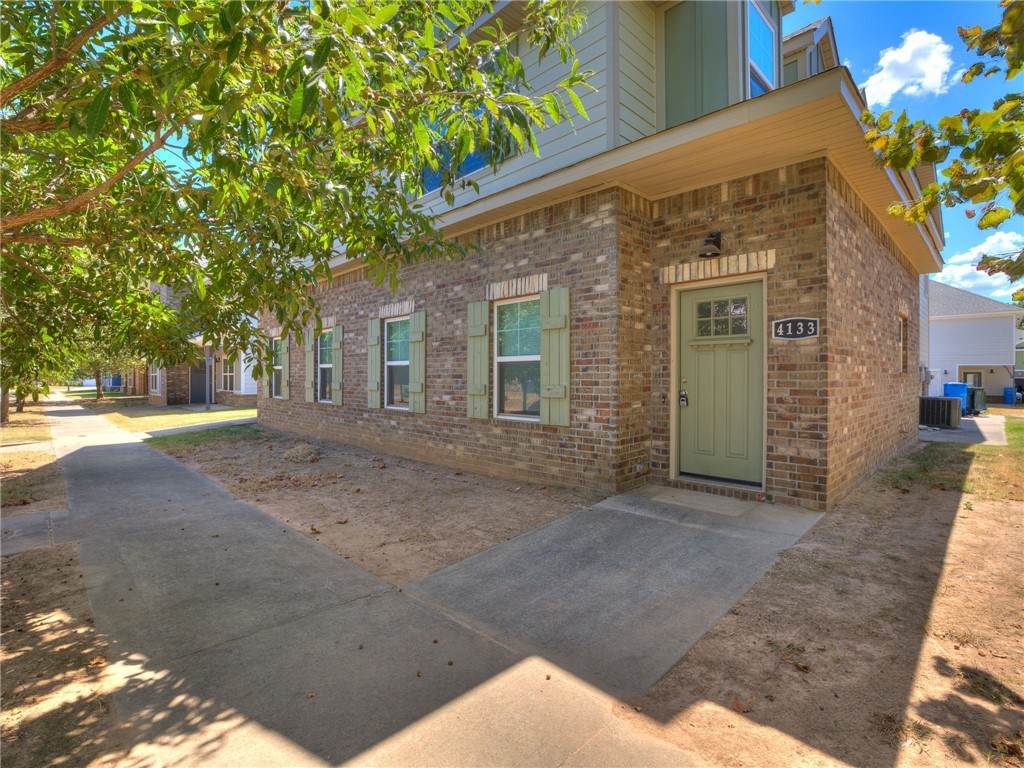 4131-4133 Santa Maria Lane - Photo 1