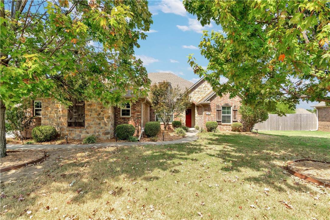 337 Powderhorn Drive - Photo 1