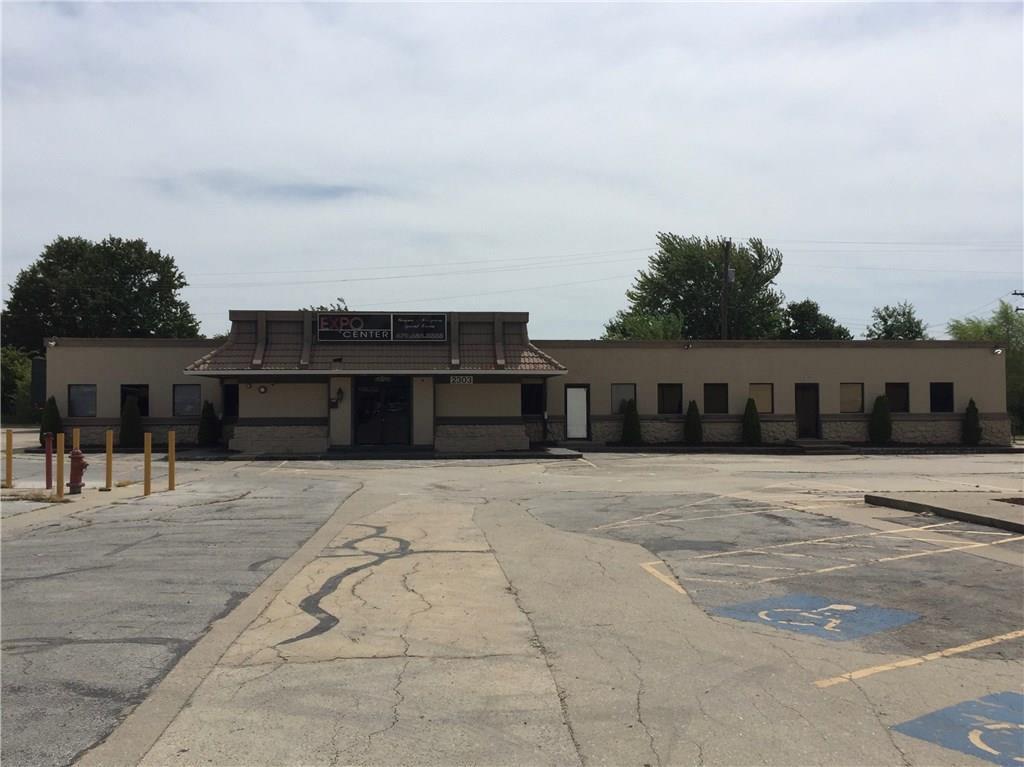 2303 8th Street - Photo 1