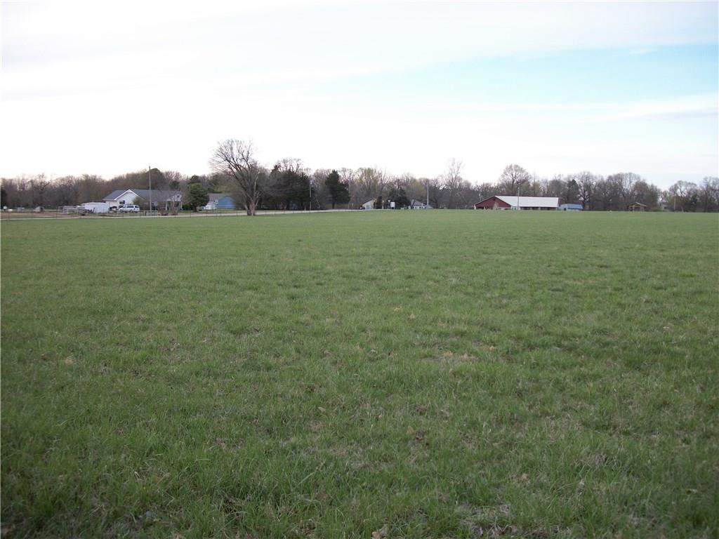 W Main St - Photo 1