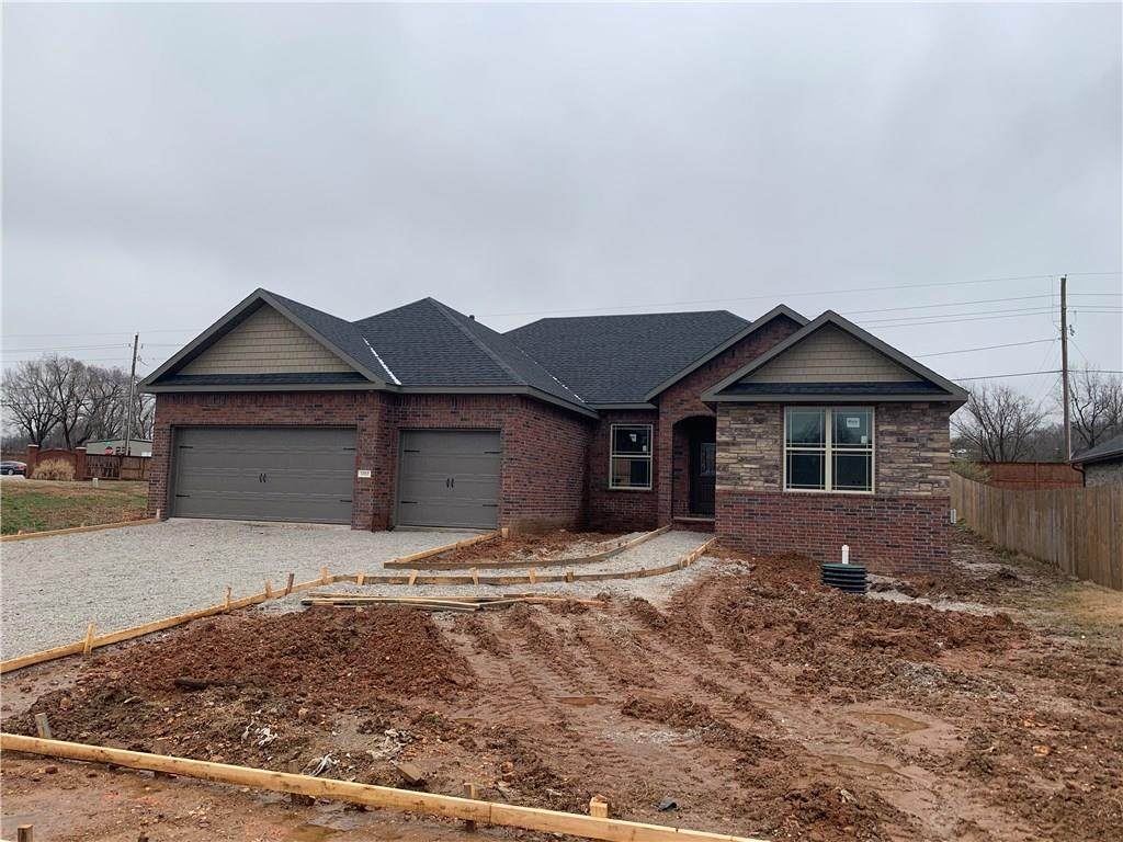 1052 Sawgrass Road - Photo 1