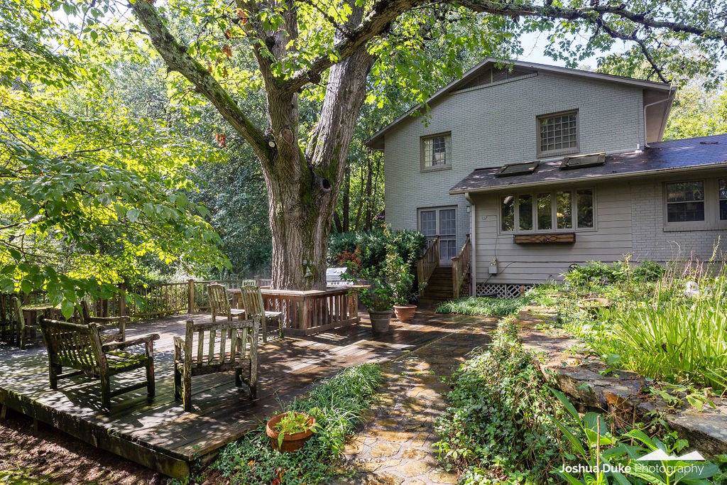 6029 Mission Boulevard - Photo 1
