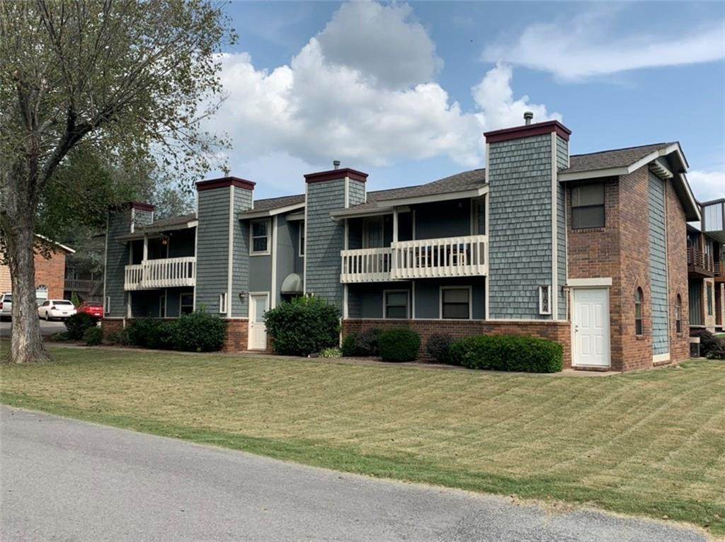 515 Benton Street - Photo 1