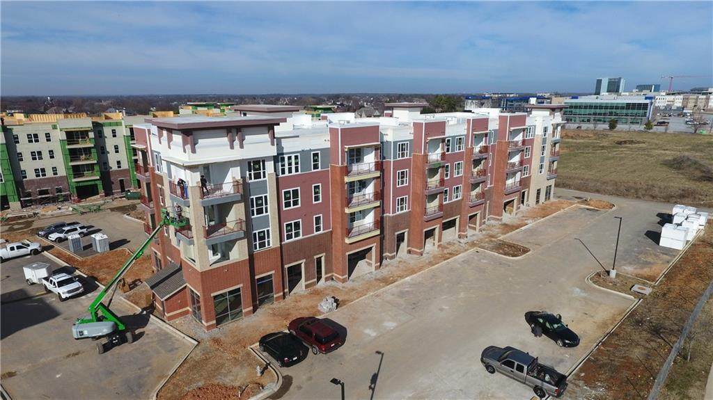 4601 Champions Drive - Photo 1