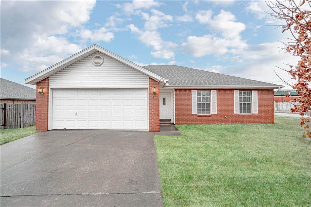 813 Rachel Avenue - Photo 1