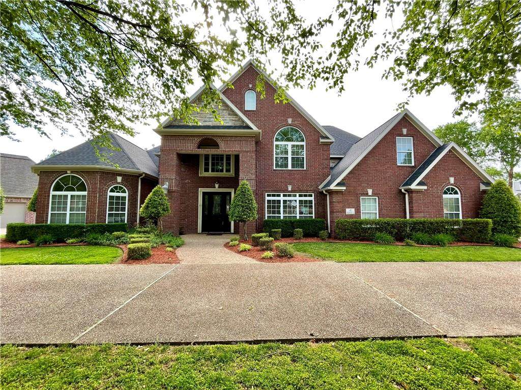 4 Sherwood Drive - Photo 1