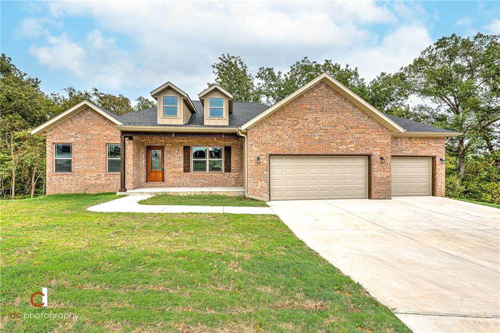 1417 Lee Street - Photo 1