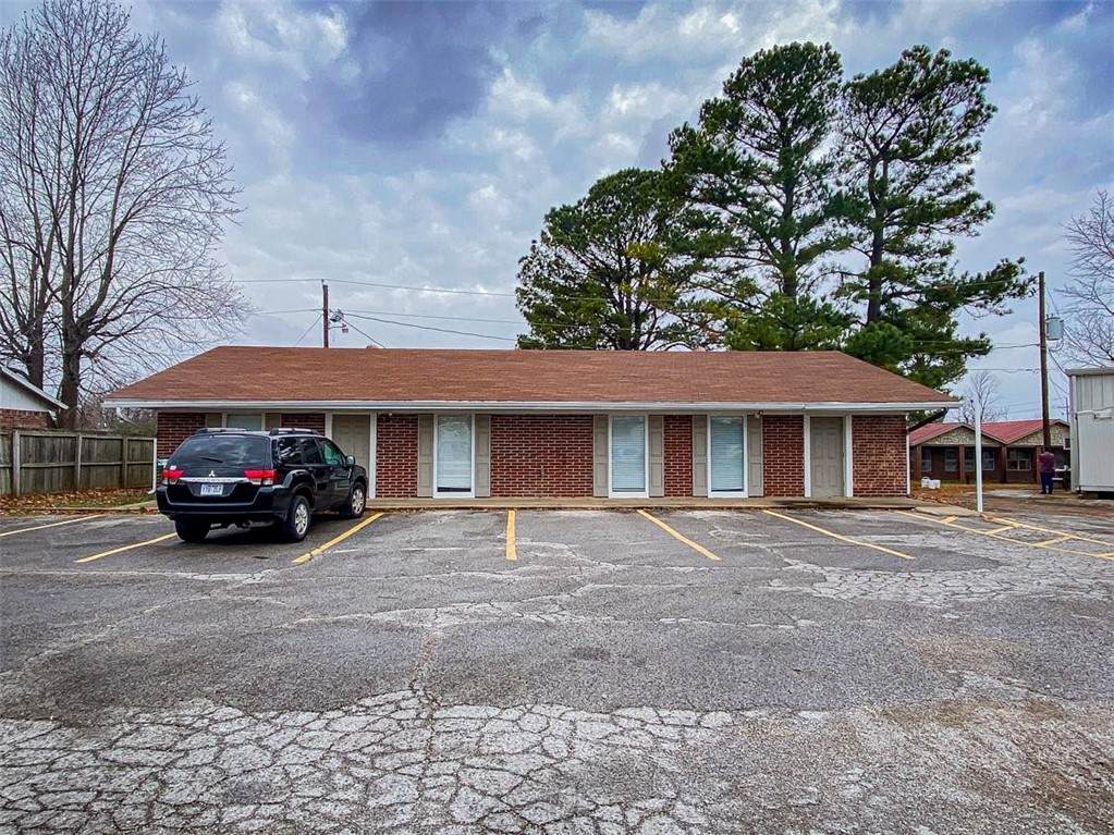 2019 Huntsville Avenue - Photo 1